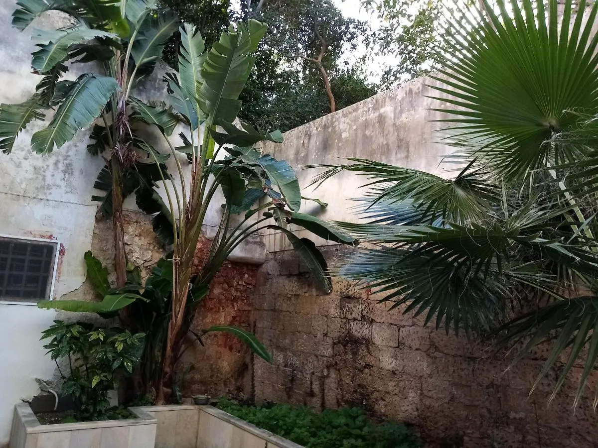 Dimora Storica Le Perle Bed & Breakfast Lecce