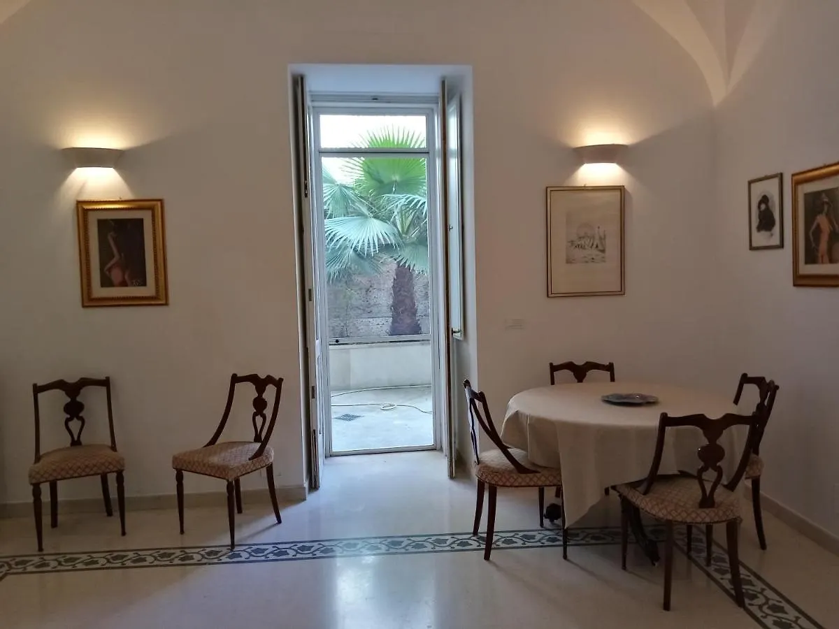 Dimora Storica Le Perle Bed & Breakfast Lecce Italy