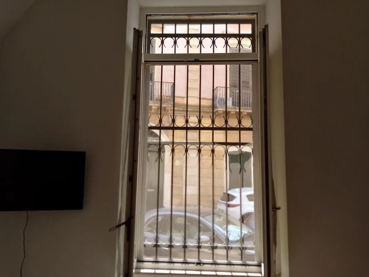 Dimora Storica Le Perle Bed & Breakfast Lecce Italy