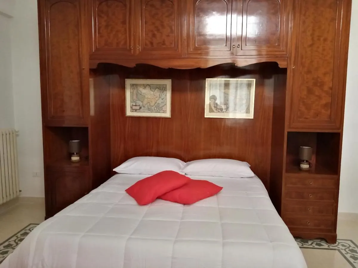Dimora Storica Le Perle Bed & Breakfast Lecce 0*,